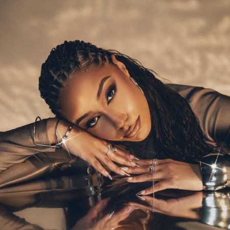 Lee Vasi – Love Me To Life (2025)