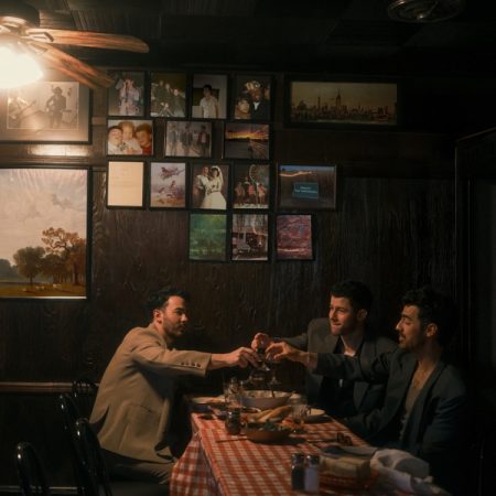 Jonas Brothers - Greetings From Your Hometown (2025)
